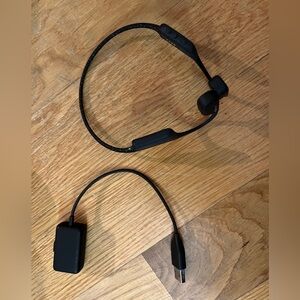 AfterShokz Xtrainerz Headphones